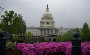The US Congress has passed a bill prohibiting US aircraft from participating in the EU emissions trading scheme. (J Squish)