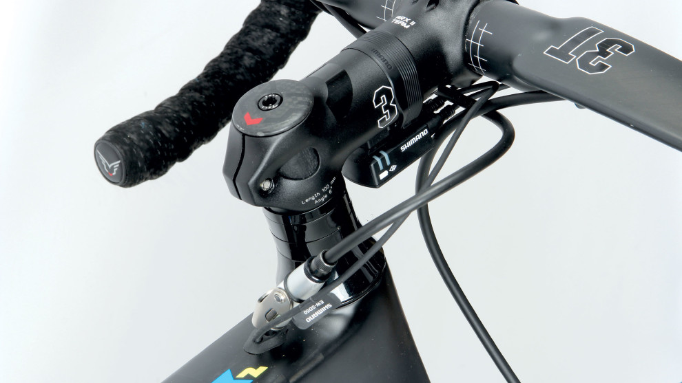 Felt AR2 - Ultegra Di2 11s - Bicycling Australia
