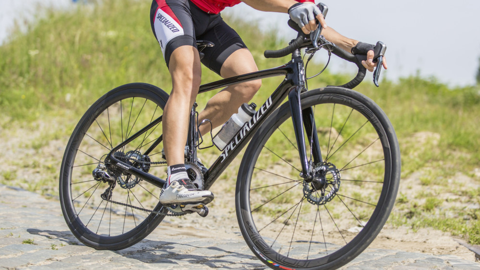 FIRST LOOK: New Specialized Roubaix & Ruby Models Released - Bicycling Australia
