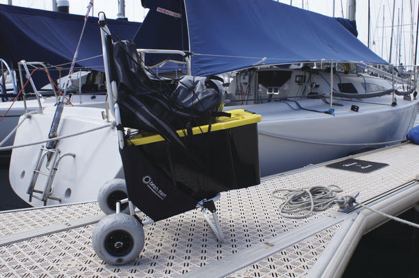 That box holds all manner of tools, shackles ... we all have one. But the Beachmate carries it all easily, even across shallow water and sand.