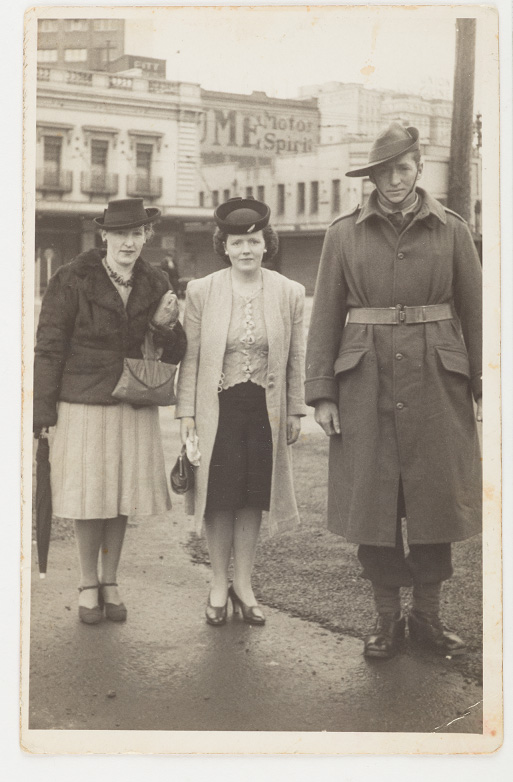 Charles James Larkins, wife Joan and sister Alicia Ison, 1943. Circular Quay, courtesy of the Larkins Daly family collection.