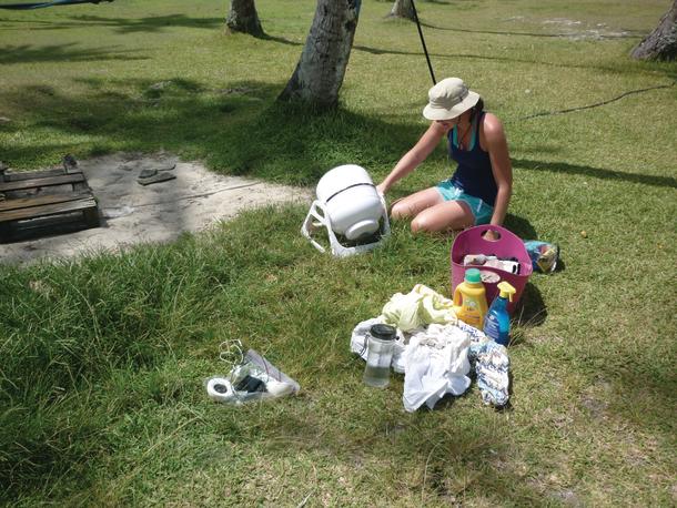 Every one should chip in on the household chores.