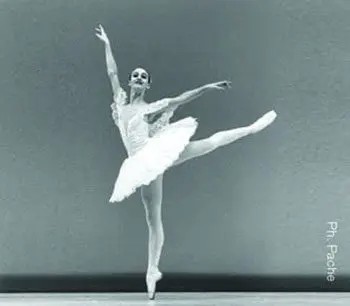 Olivia Bell. Image via Prix de Lausanne