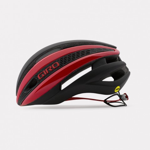 A Giro Synthe fitted with MIPS technology.