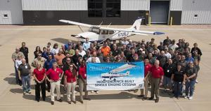 The staff of Cessna's Independence plant surround the milestone aircraft. (Textron Aviation)