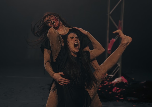 Phantasm, choreographed by Melanie Lane. Photo by Gregory Lorenzutti