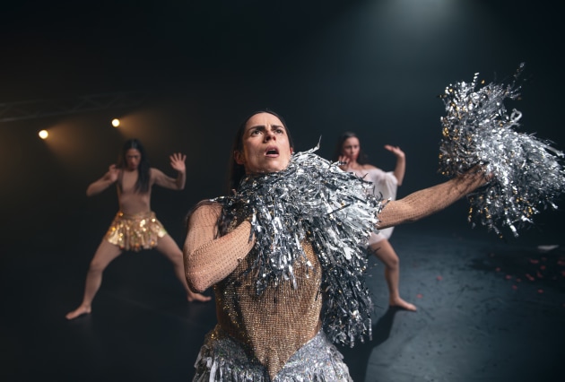 Phantasm, choreographed by Melanie Lane. Photo by Gregory Lorenzutti