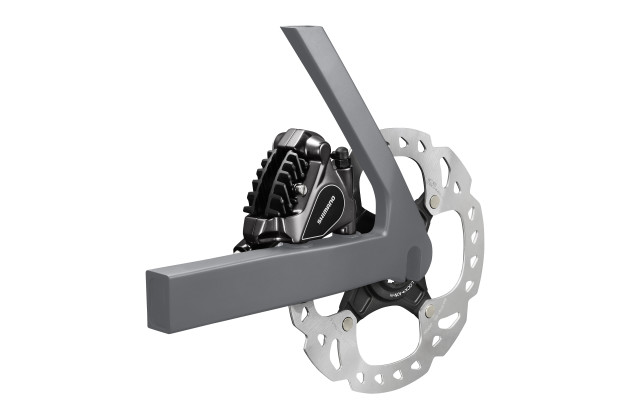 Shimano’s new ‘flat mount’ caliper is a little sleeker, and also brings benefits in heat management.