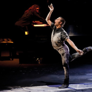 Israel Galvan in La Curva.