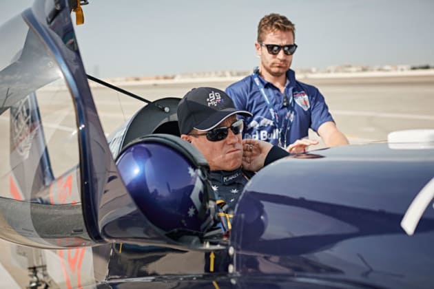 Matt Hall gets ready in his rented Edge 540. He was defeated in the Round of 14 by Michael Goulian (Balazs Gardi / Red Bull Content Pool)