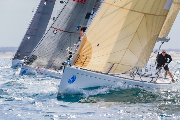 IRC div 2 start. Photo Saltwater Images.
