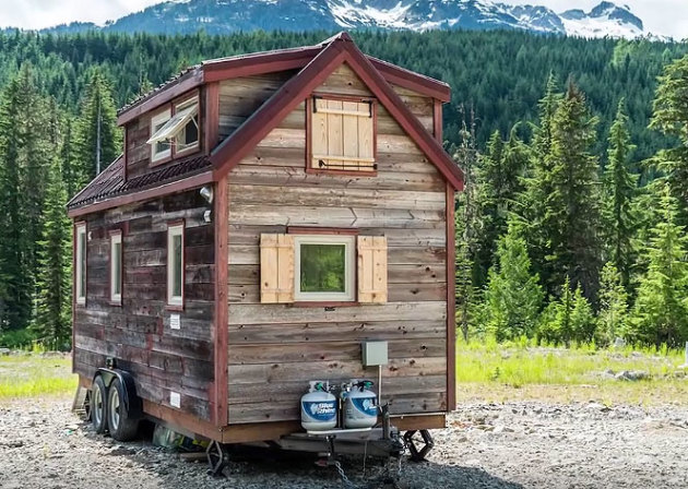 Tiny house.1
