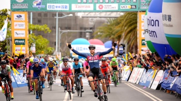 Victory for Brenton at Stage 5 of the 2017 Tour of Taiwan. Image: Terry Hsiu.