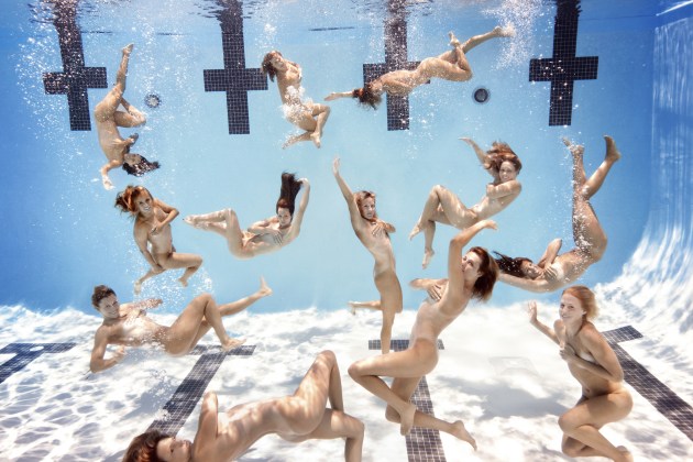 US Women’s Water Polo Team for the body issue of ESPN. © Art Streiber.