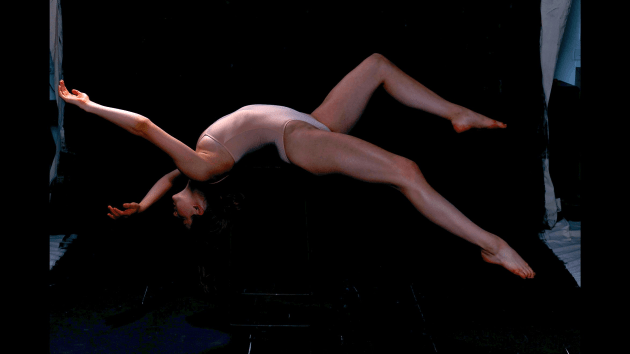 Artist: Justin Ridler from the Soma 4th Movement Series. Dancer: Lania Atkins. Design: Designfront.