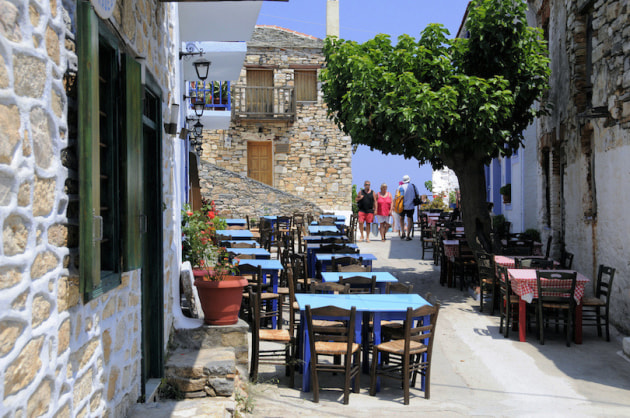 Cruising the Greek Islands with Mariner Boating - Alanissos.