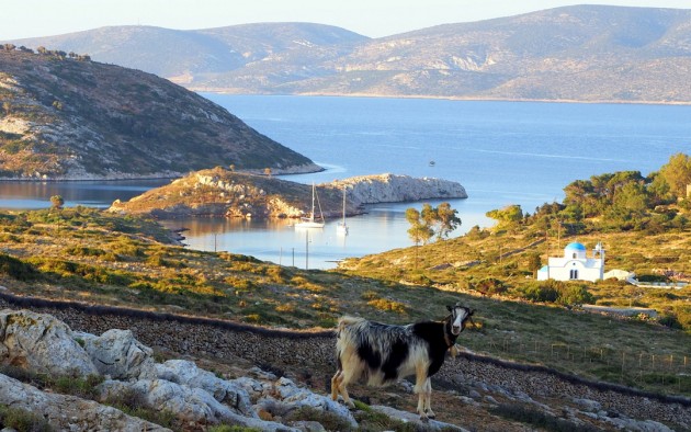 Mariner Boating Greek Islands cruise - Samos to Arki.