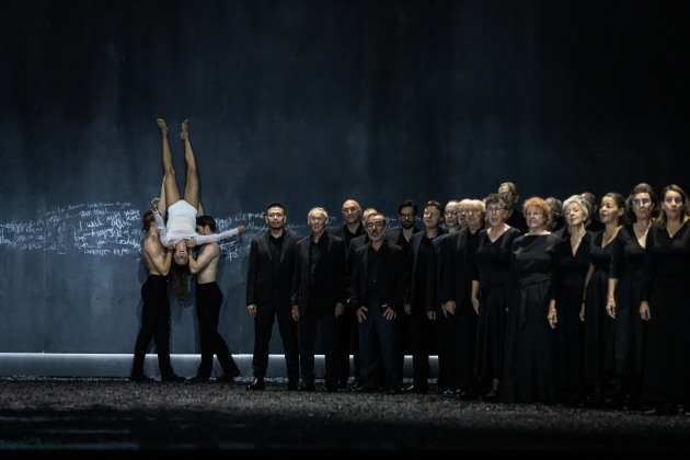 Artists of Queensland Ballet in  Messa da Requiem. Photographer: David Kelly.
