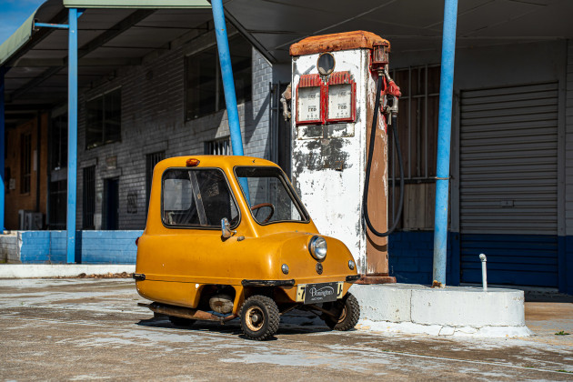 Donnington's Classic Auction 1964 Peel P50
