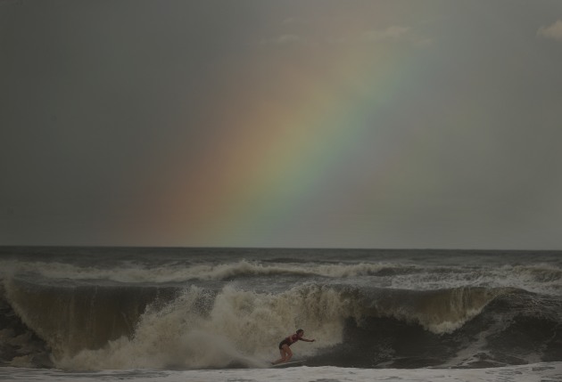 ICHINOMIYA, JAPAN - JULY 27: Bianca Buitendag of Team South Africa surfs during the women's Gold Medal match on day four of the Tokyo 2020 Olympic Games at Tsurigasaki Surfing Beach on July 27, 2021 in Ichinomiya, Chiba, Japan. (Photo by Ryan Pierse/Getty Images)