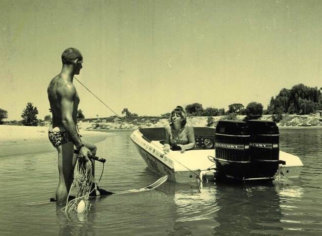 Harry and Margo Luther with the twin Mercury-powered Miss Pepsi.