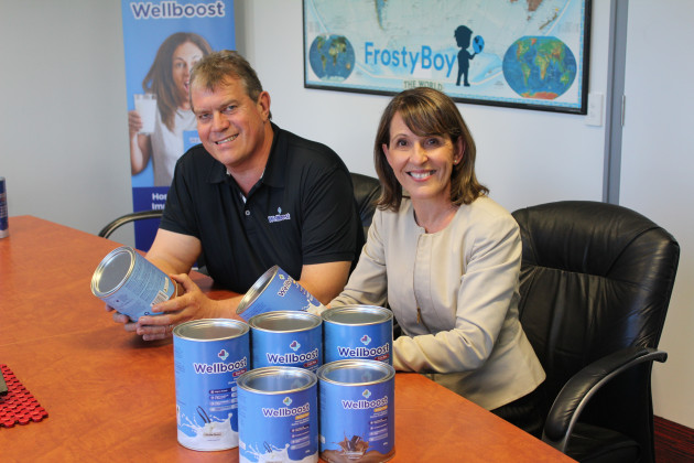 Frosty Boy managing director and Wellboost CEO Dirk Pretorius and leading dietician Kate Di Prima.