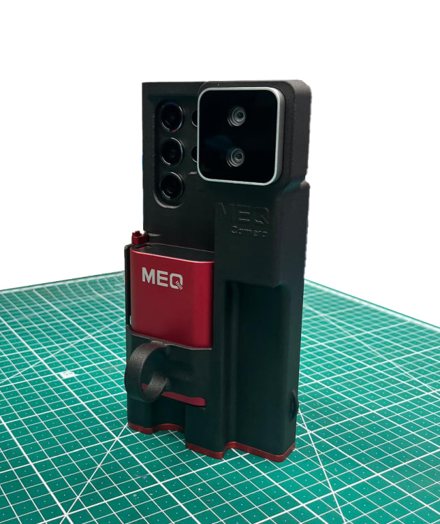 The MEQ Camera consists of a smartphone application and an integrated 3D depth camera that provides a 3D model of the animal in real time in both video and 3D imagery.
Source: MEQ
