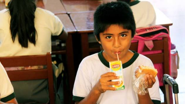 peru-school-feeding1