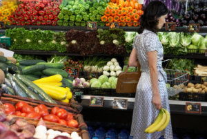 AUSVEG argues Australia’s current food labelling laws fail to provide consumers with meaningful information about the food they're buying and eating.