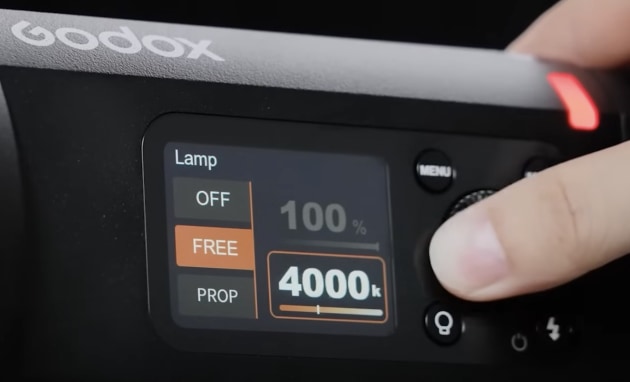 The control screen is now full colour, while the 30W modelling light is now bi-colour so that you can adjust white balance.