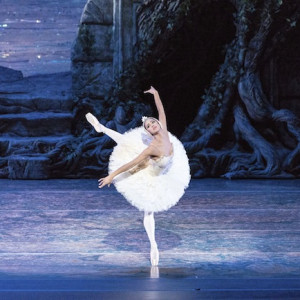 Misty Copeland as Odette in Swan Lake. Photo: Queensland Performing Arts Centre/Darren Thomas.