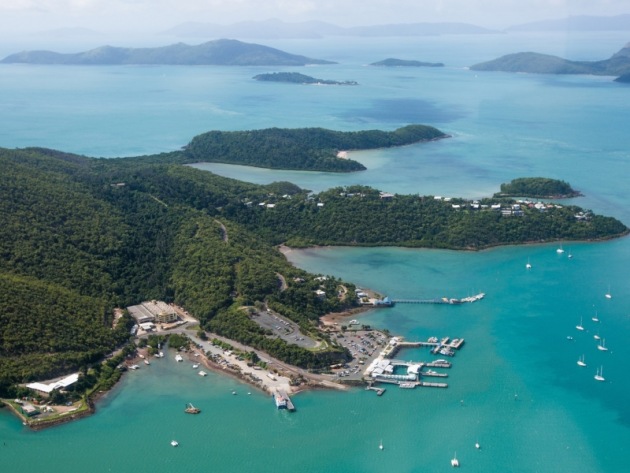 Shute Harbour. Photo Tourism Whitsundays.