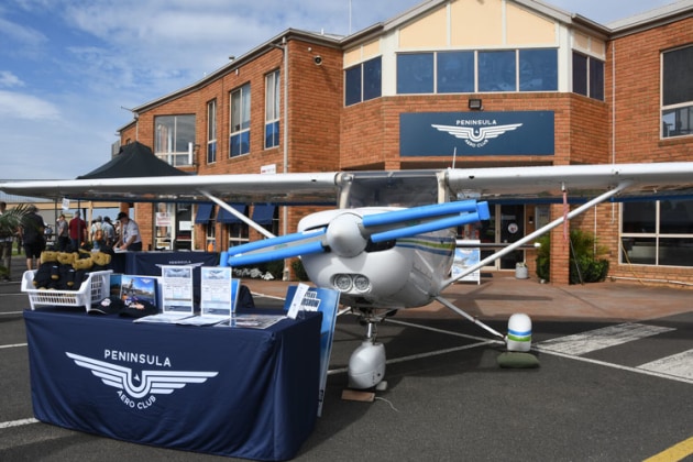 Peninsula Aero Club positioned a trainer in front of the club rooms to build interest in flight training. Image: Steve Hitchen