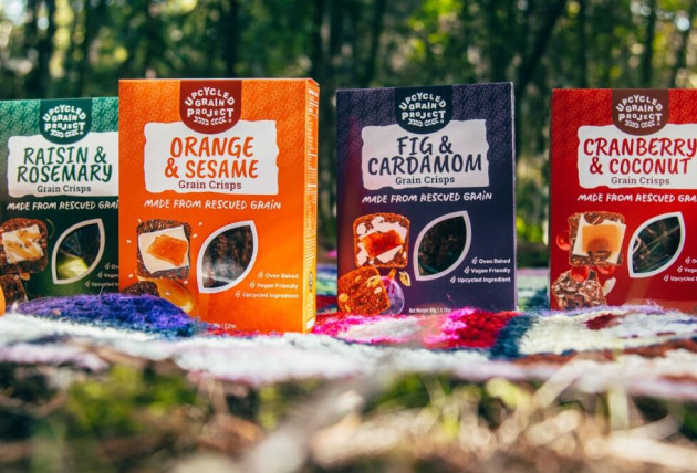 Upcycled Grain Project rescues leftover grain from beer brewing to create crackers.