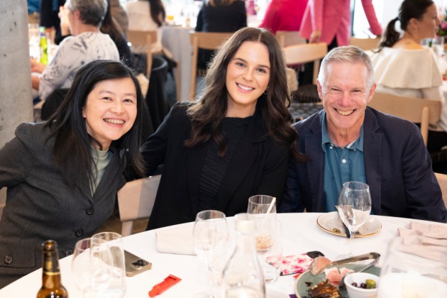 Finalists Mejlina Tjoa and Savannah Murray of Orora, with Bryan McKay of Woolworths.