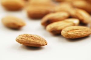 Select Harvests to acquire Vic almond orchard