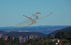 Seventy-five Planes in Blue Mountains Flyover