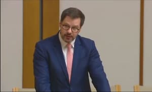 Labor goes into Bat for AOPA over Badgerys Creek