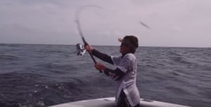 VIDEO: How to cast poppers on tropical reefs