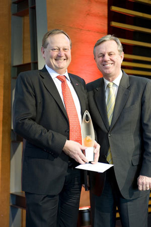 Sydac wins SA's leading export award