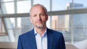 AkzoNobel delivers solid Q2 amid economic headwinds