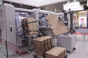Cama streamlines carton loading