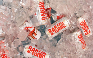 Rakija & Tonic in a can