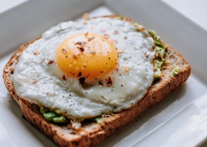 Eating one egg a day linked with drop in heart disease