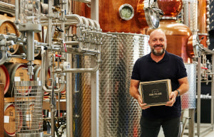 Stuart Gregor inducted into Distillers Hall of Fame