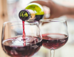 Engineered yeast to benefit wine vintages 