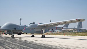 RAAF contracts for Heron UAV services