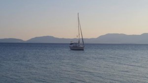 Hold Fast! Don't leave your boat unattended at anchor