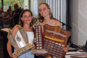  Zoe Dransfield and Pearl Twomey make history in Flying 11s