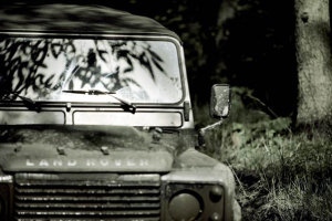 Land Rover strengthens military vehicle range